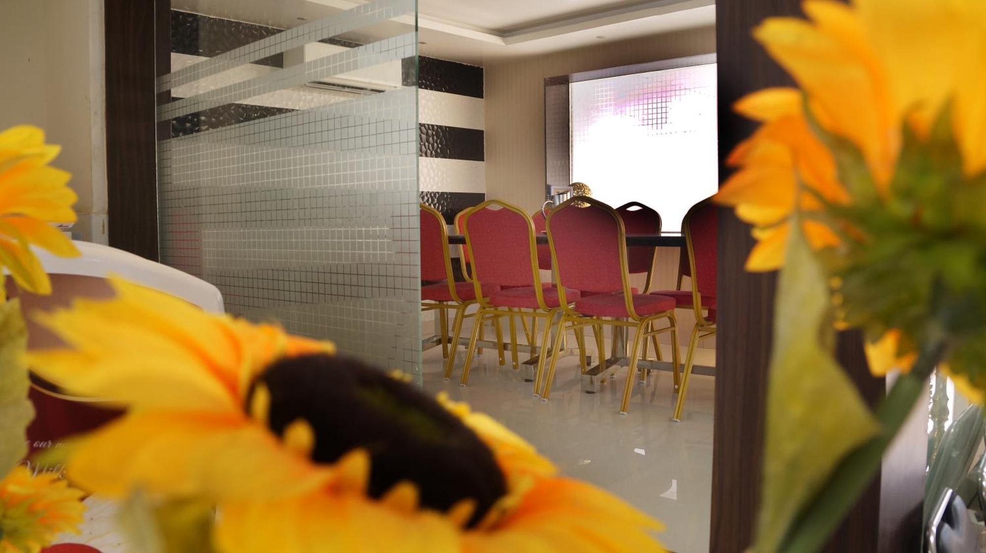 Kani Residency Hotel Thoothukudi Extérieur photo